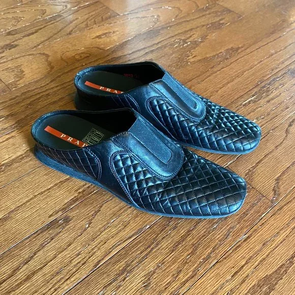 Prada black slip on shoes - Picture 2 of 4